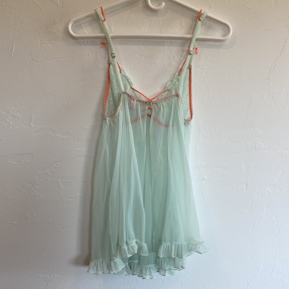 NWOT Victoria’s Secret unlined lingerie top M mint, coral - Picture 4 of 9